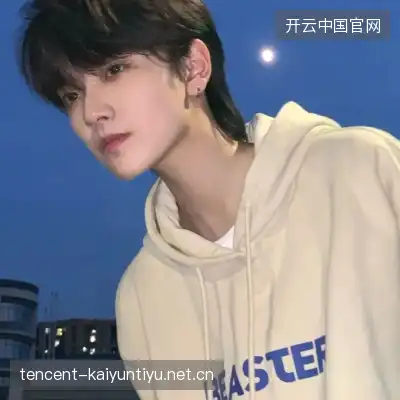 贡逸义